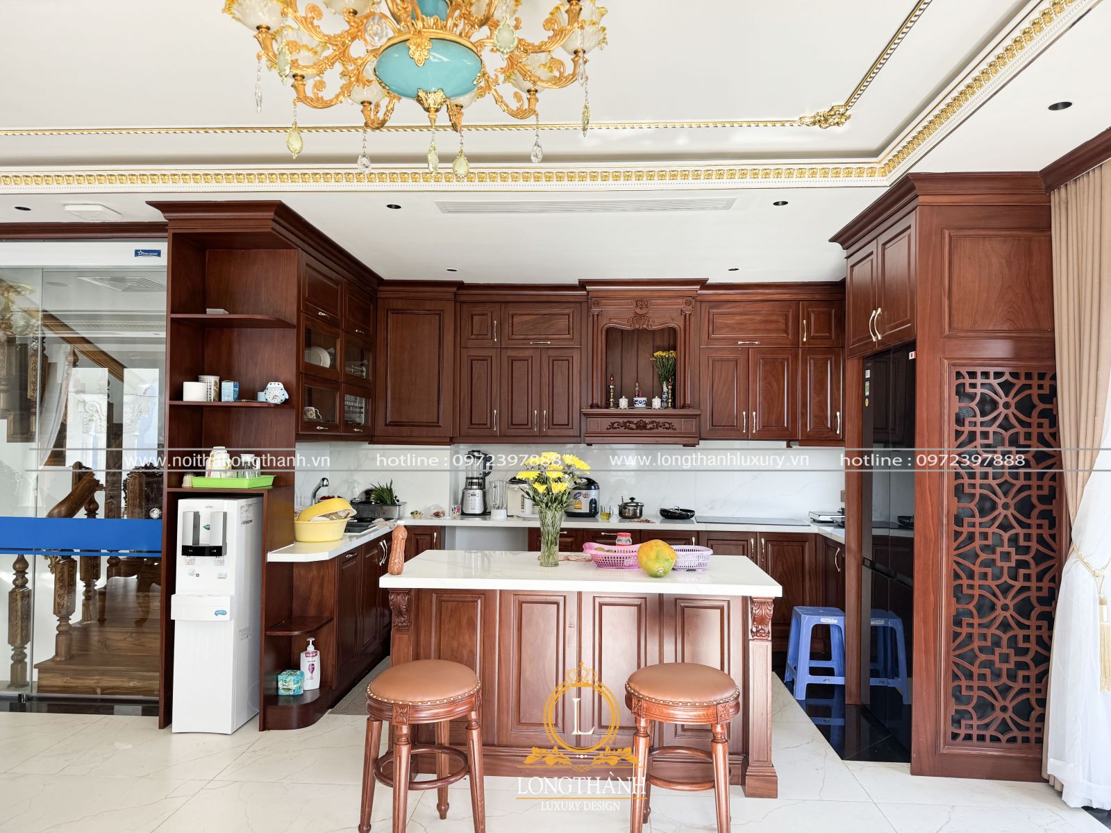 Phòng bếp tân cổ điển Quy Nhơn - Khám phá bản vẽ và sản phẩm thực tế