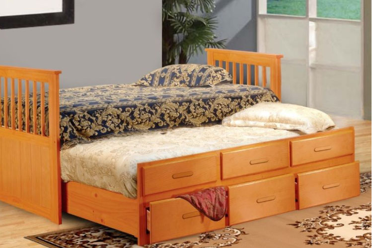Giường ngủ hiện đại đơn  giản từ gỗ thông