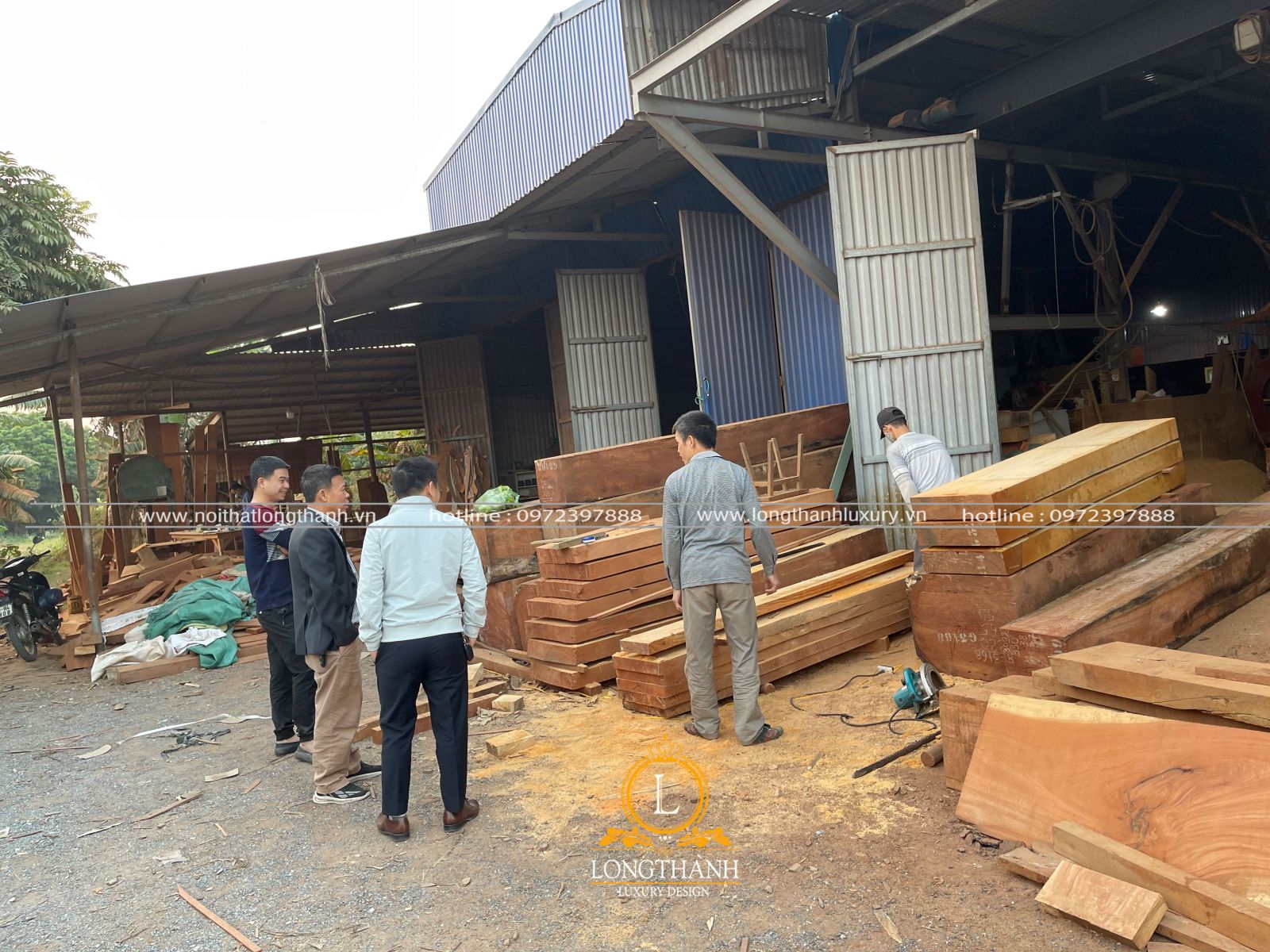 xưởng sản xuất bàn ghế ăn tân cổ điển tại Bắc Ninh