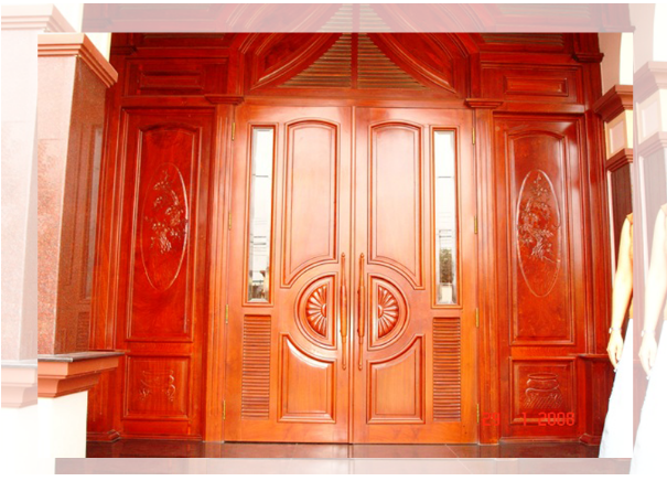 Mẫu cửa gỗ kính 2 cánh tân cổ điển cho thiết kế nội thất nhà cấp 4 
